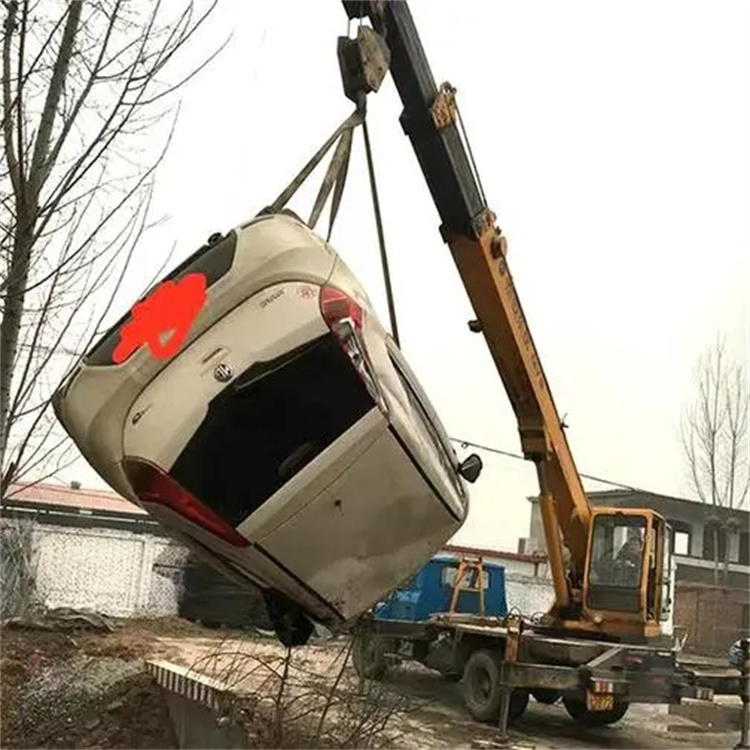 潍城随时待命，吊车24小时道路救援服务全解析